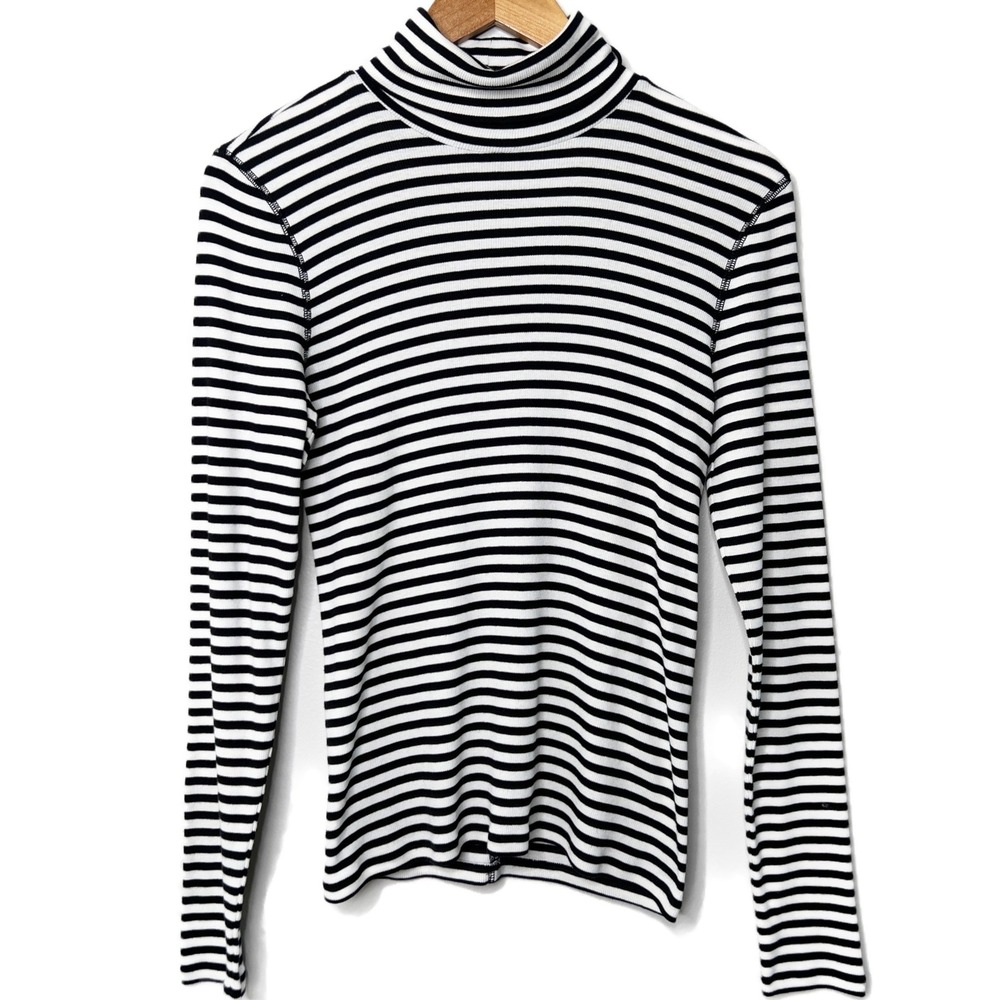 Everlane Womens Luxe Rib Turtleneck Bone Black Striped Supima Cotton Top Medium - Picture 2 of 8